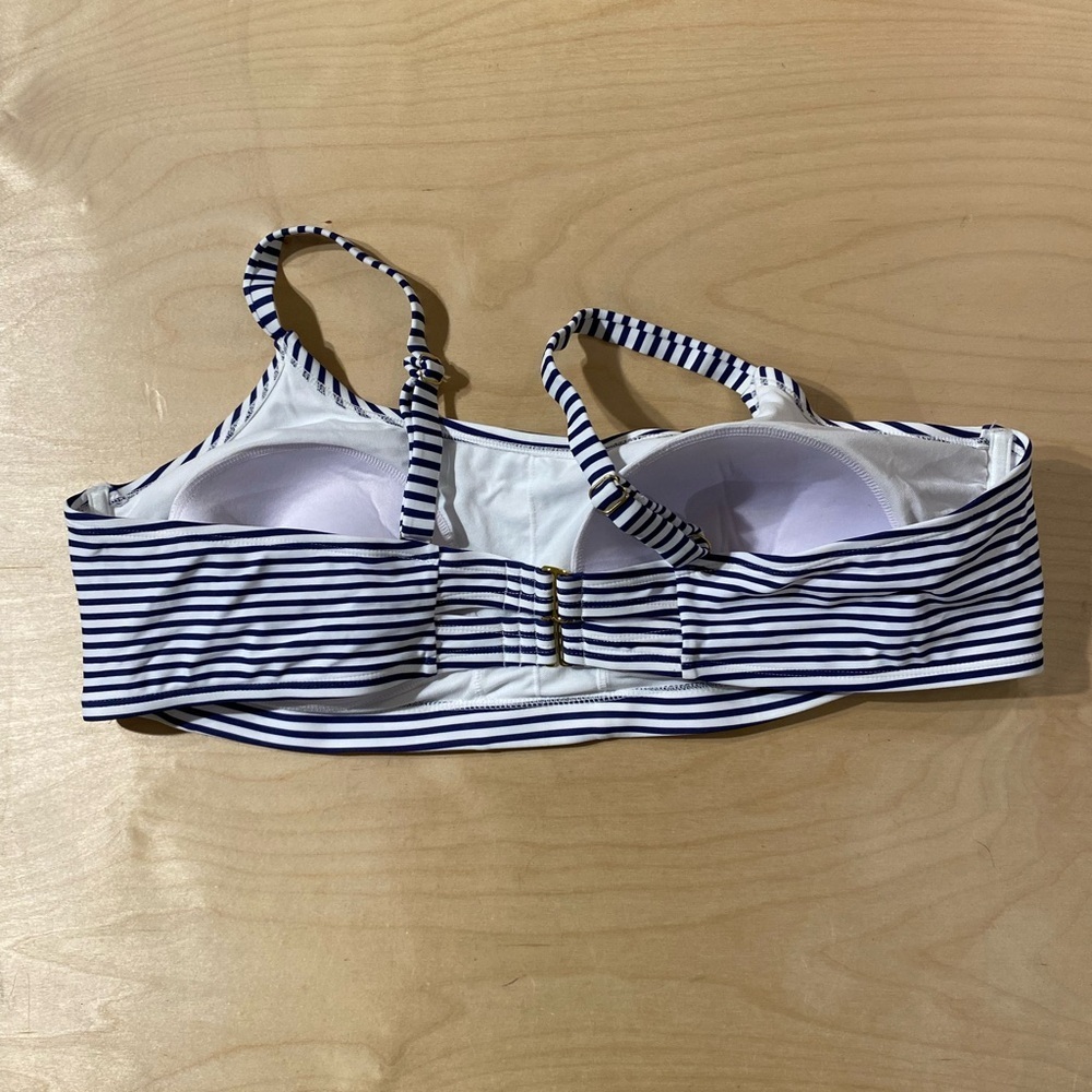 Xhilaration Navy and White Striped Bikini Top 3X (EY) - Picture 8 of 11